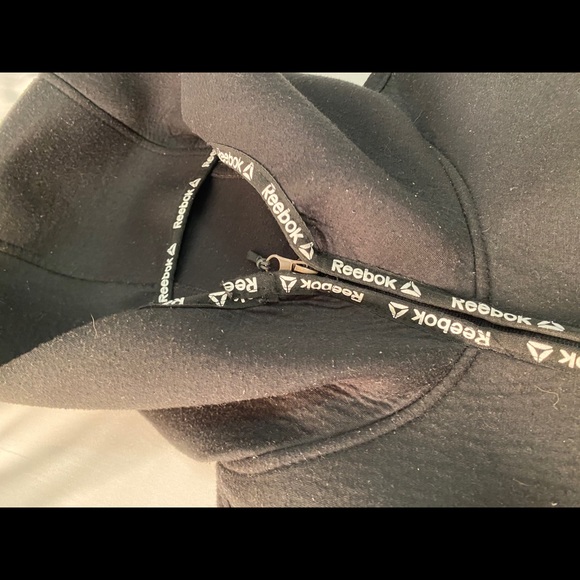 Black Reebok jacket - Picture 2 of 4